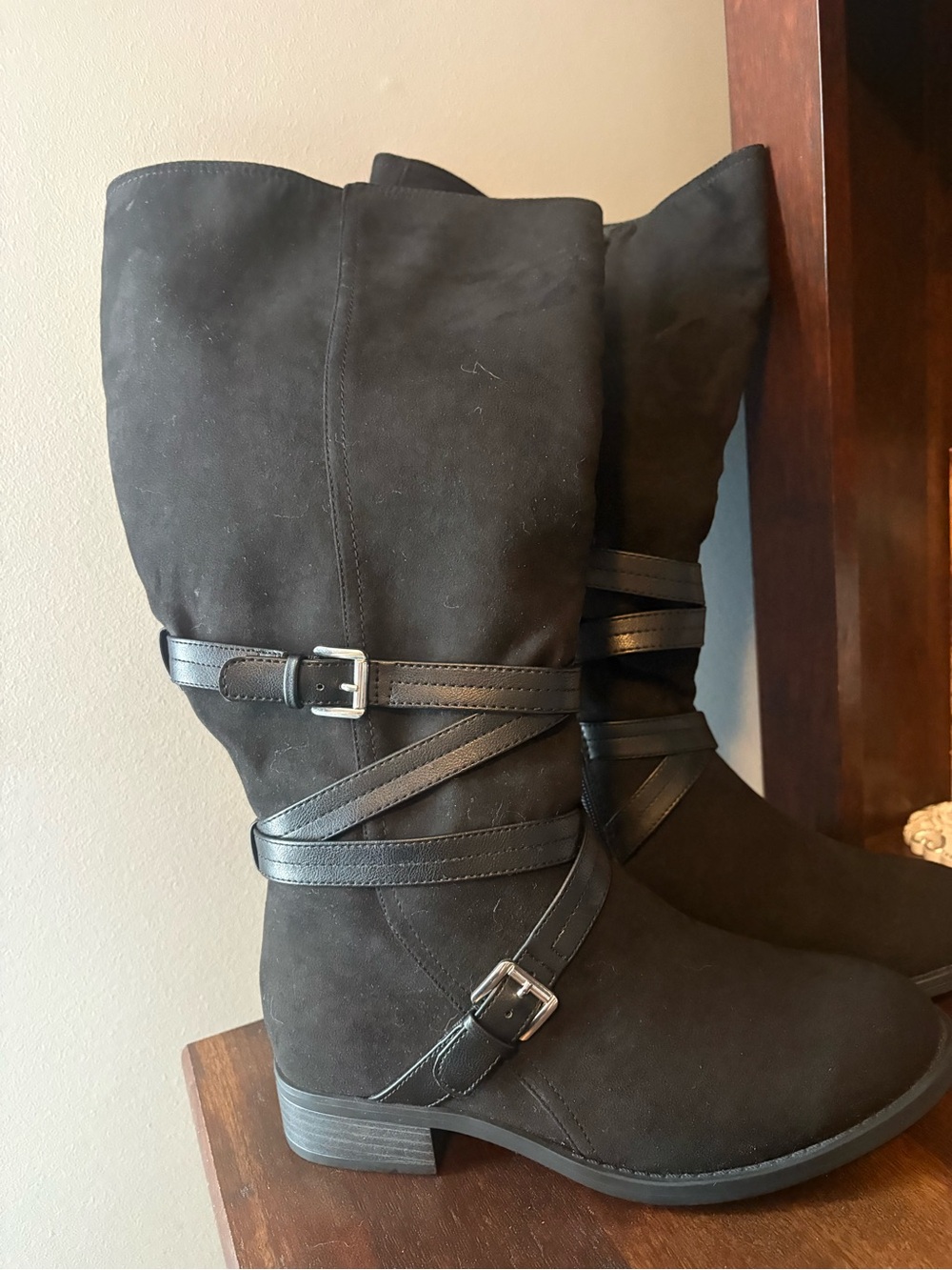 Torrid wide calf Black Buckle Strap Boots size 9W